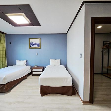 Sea Cliff Hotel Čedžu Exteriér fotografie