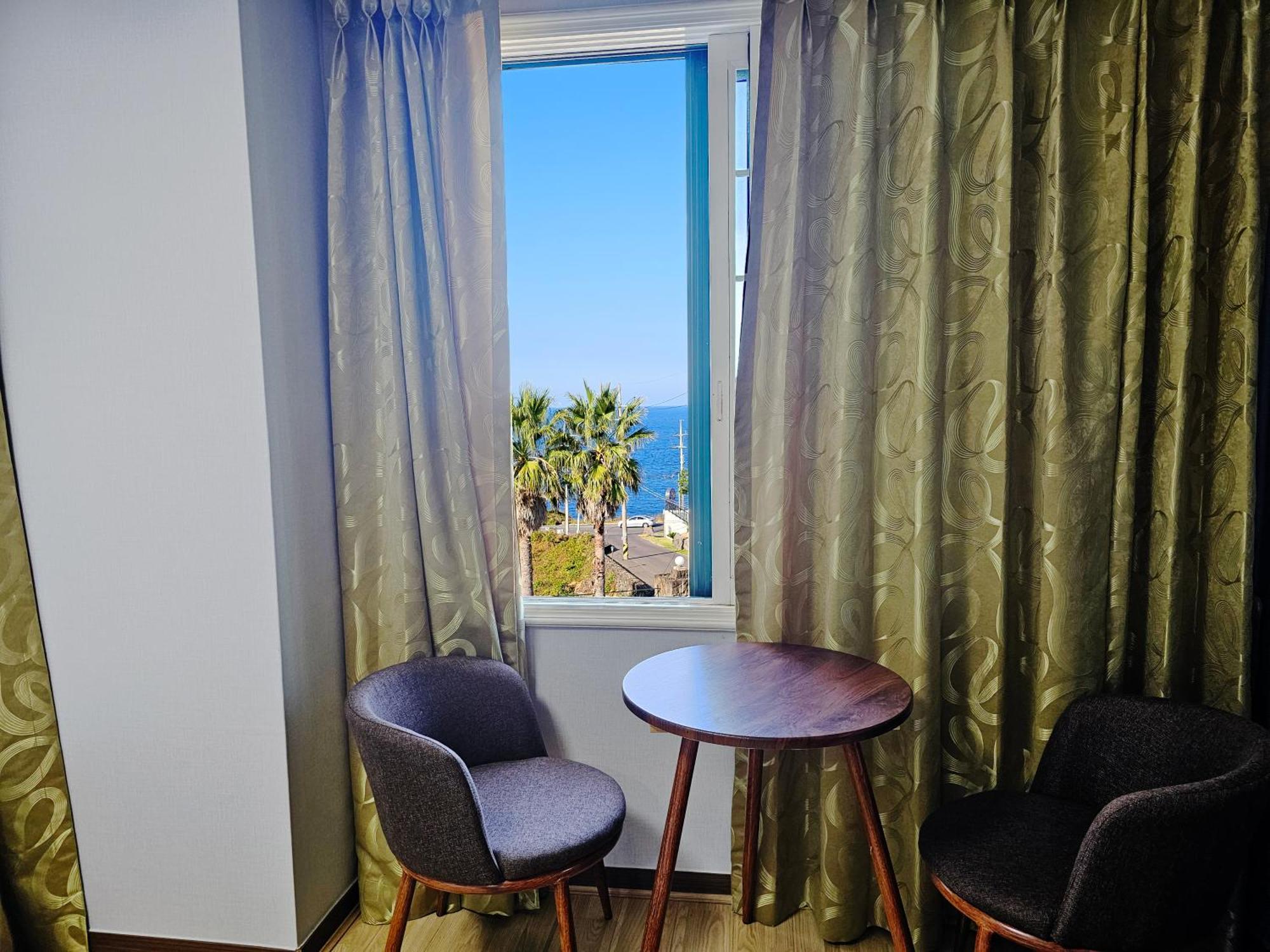 Sea Cliff Hotel Čedžu Exteriér fotografie